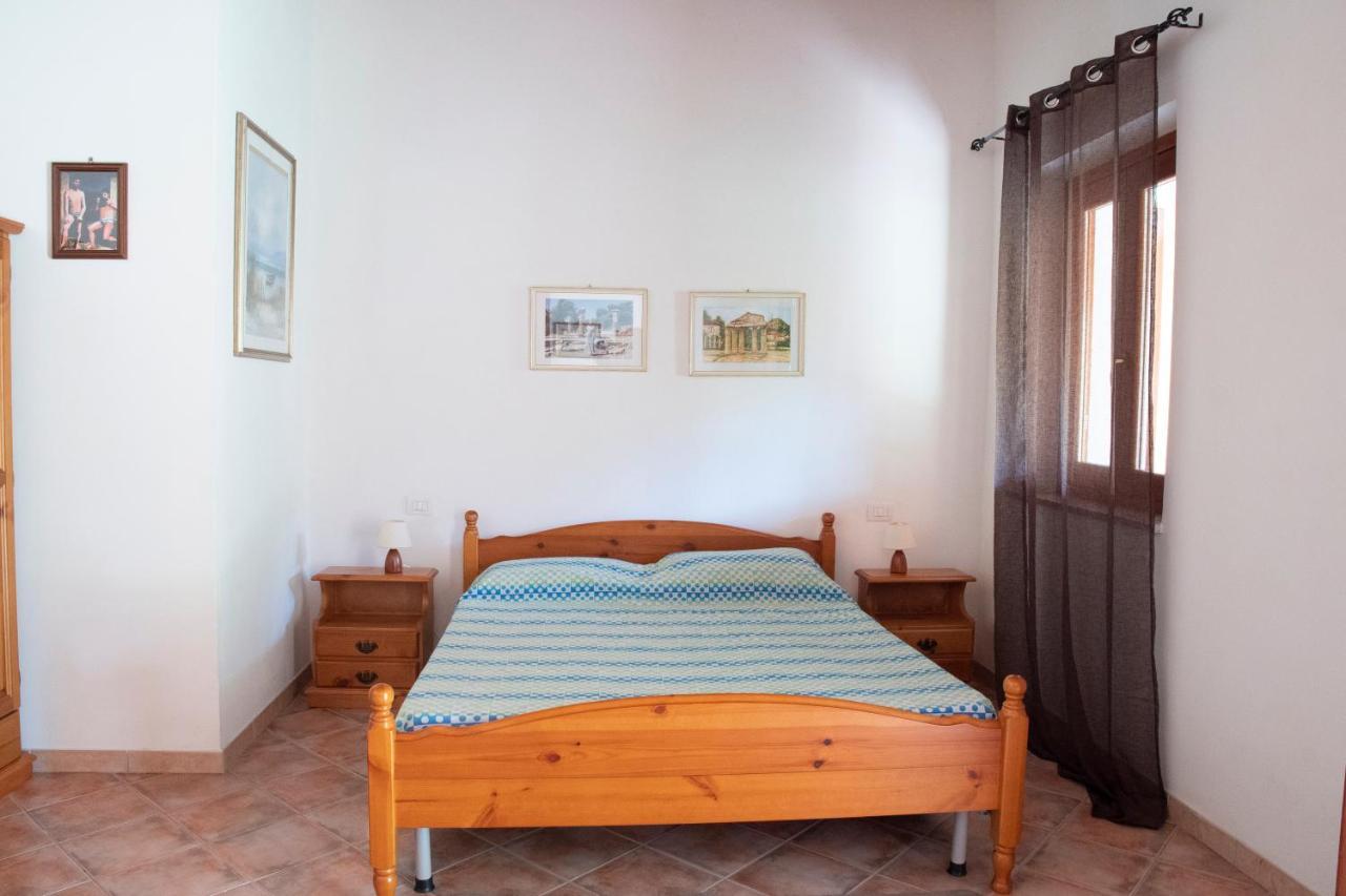 Is Cuccus Bed & Breakfast Masainas Ngoại thất bức ảnh