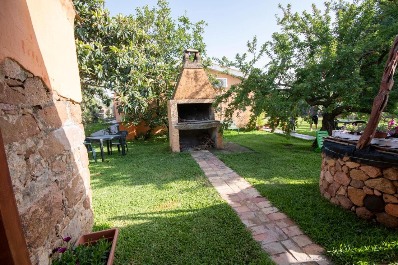 Is Cuccus Bed & Breakfast Masainas Ngoại thất bức ảnh