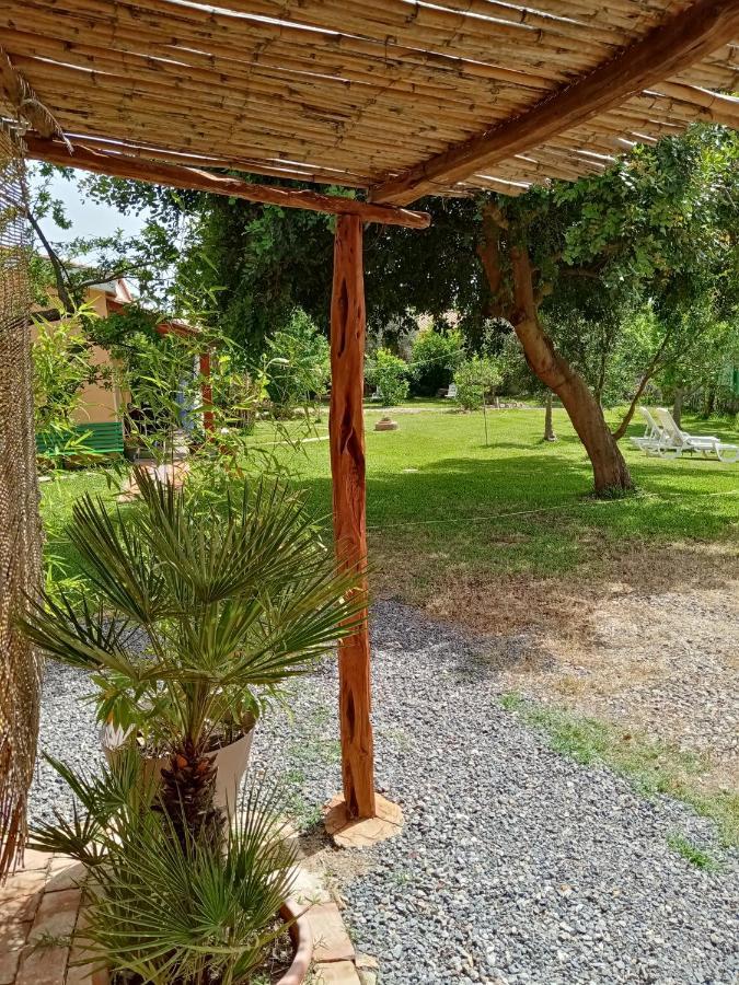 Is Cuccus Bed & Breakfast Masainas Ngoại thất bức ảnh