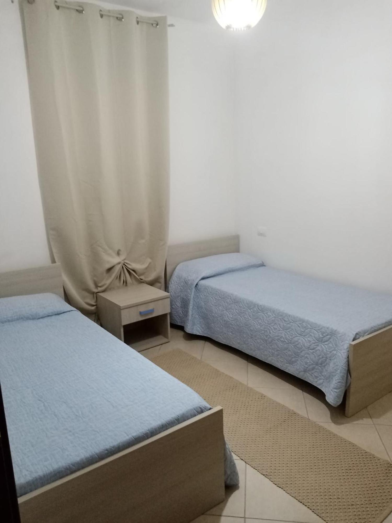 Is Cuccus Bed & Breakfast Masainas Phòng bức ảnh